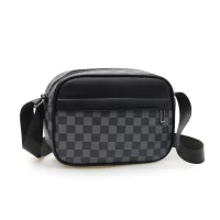 Saco de Couro PU Quadrado com Padrão Xadrez para Homens - Leve e Moderno para Trabalho e Viagem