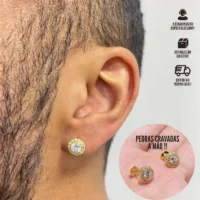 Brinco Masculino de Ouro 18k com Pedras Cravejadas – Beleza e Resistência
