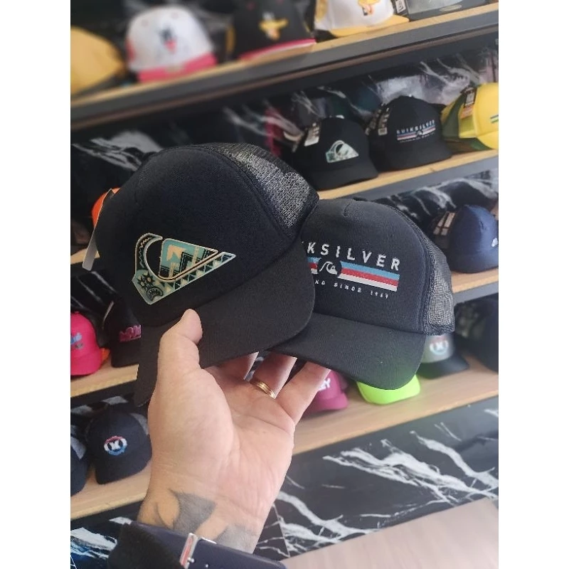 Kit 2 Bonés Trucker Tela com Cores – Alta Saída e Estilo